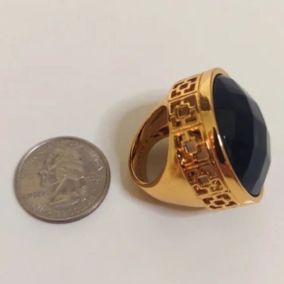 💕TRINA TURK💕 Shanghai Cocktail Ring ~ Resin Black & Gold NWT - Picture 12 of 15